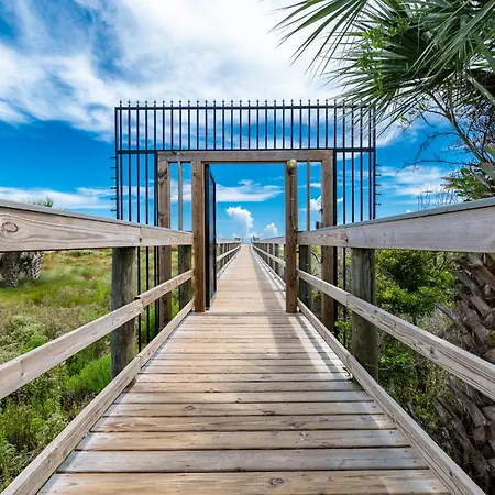 Ocean Village Club G21, 2 Bedrooms, Heated Pool, Sleeps 4, Pet Friendly